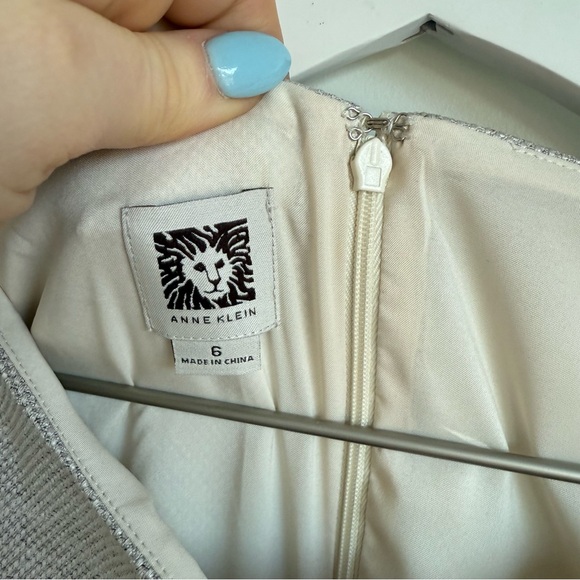 Anne Klein Cap Sleeve dress size 6 - Picture 5 of 12